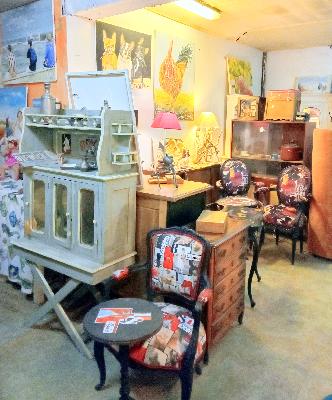 eco design,meubles relook&eacute;s,upcycling,tapisserie d'ameublement,d&eacute;cors peints,relooking de meubles