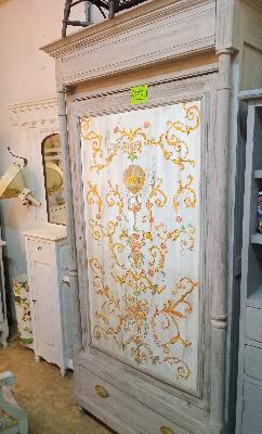 &eacute;co design,meubles relook&eacute;s,upcycling,tapisserie d'ameublement,d&eacute;cors peints